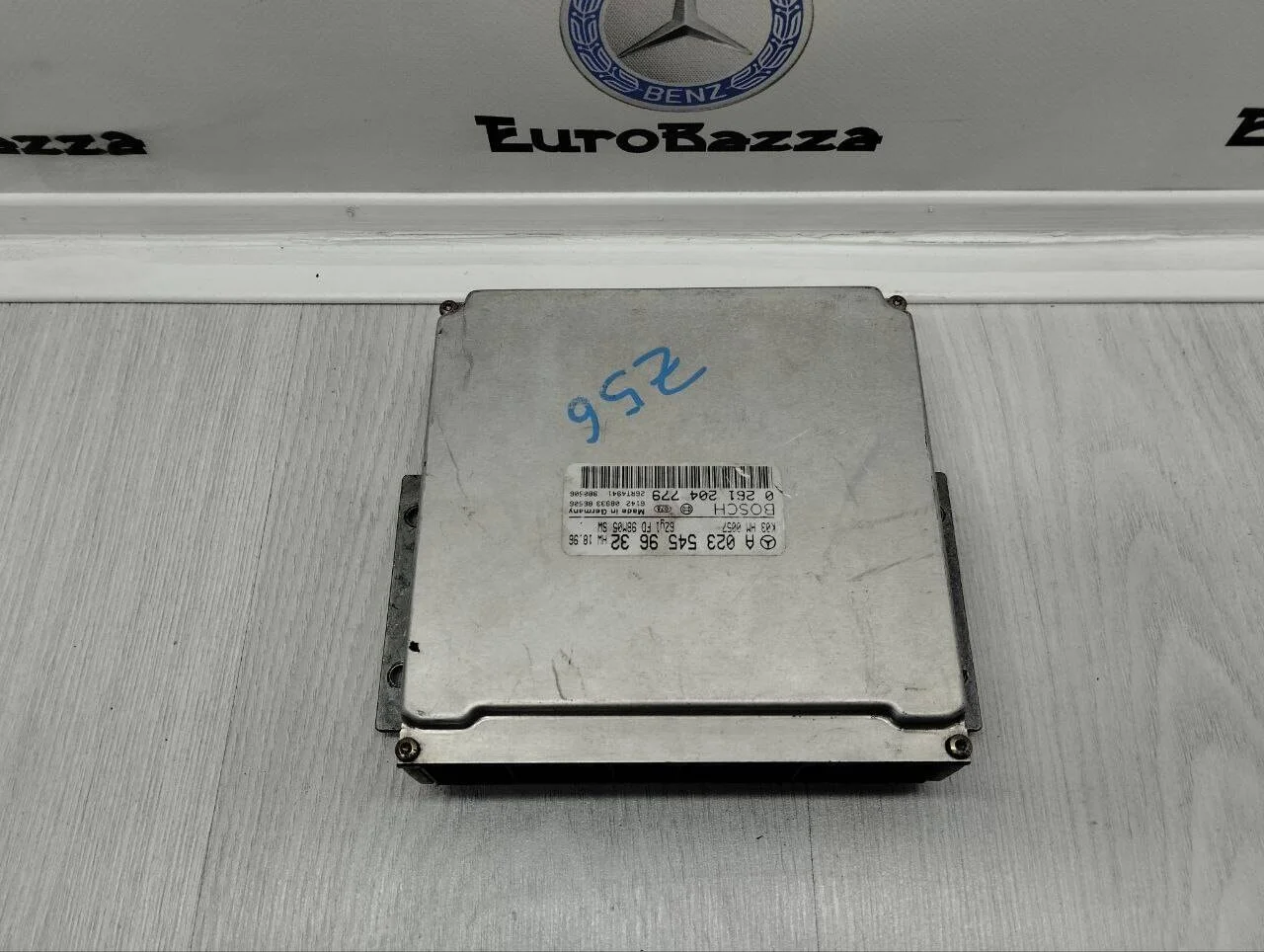 Блок управления двигателем Mercedes М112