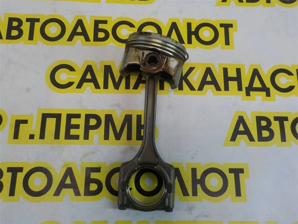 Поршень с шатуном Honda Civic 5D VIII 2006-2012