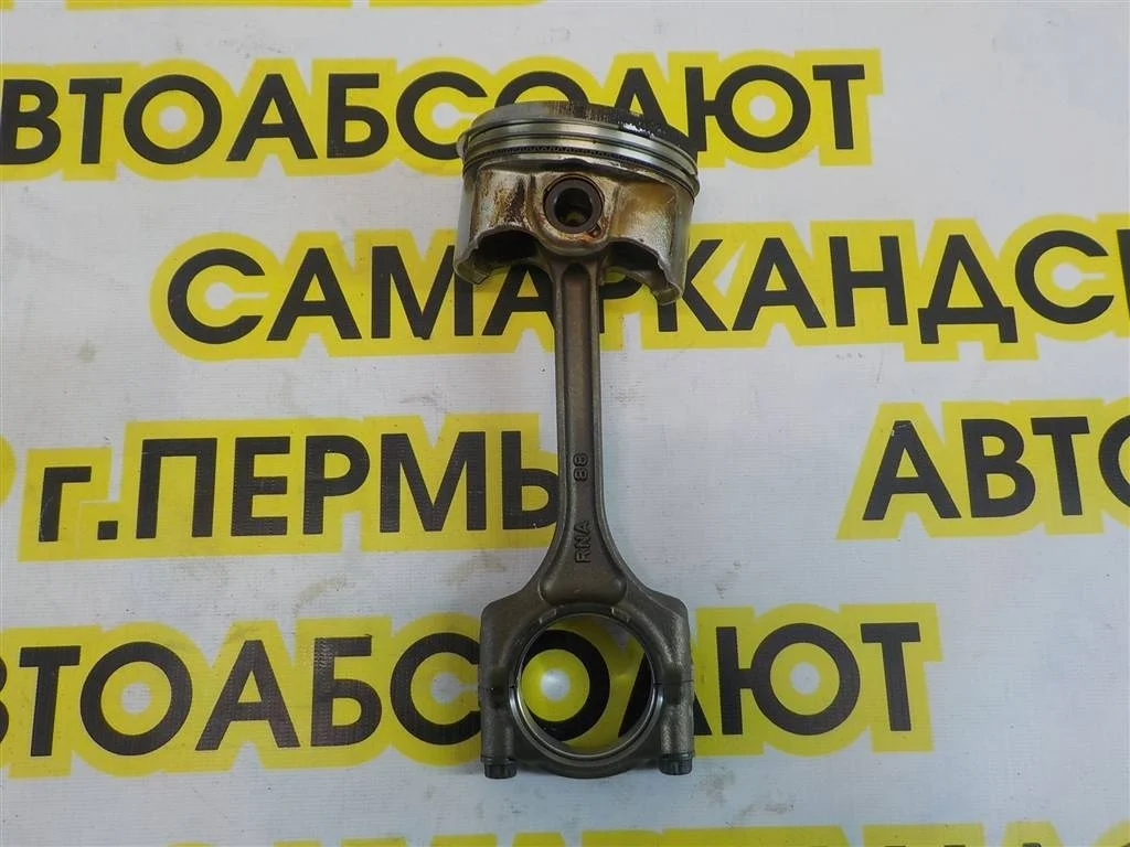Поршень с шатуном Honda Civic 5D VIII 2006-2012