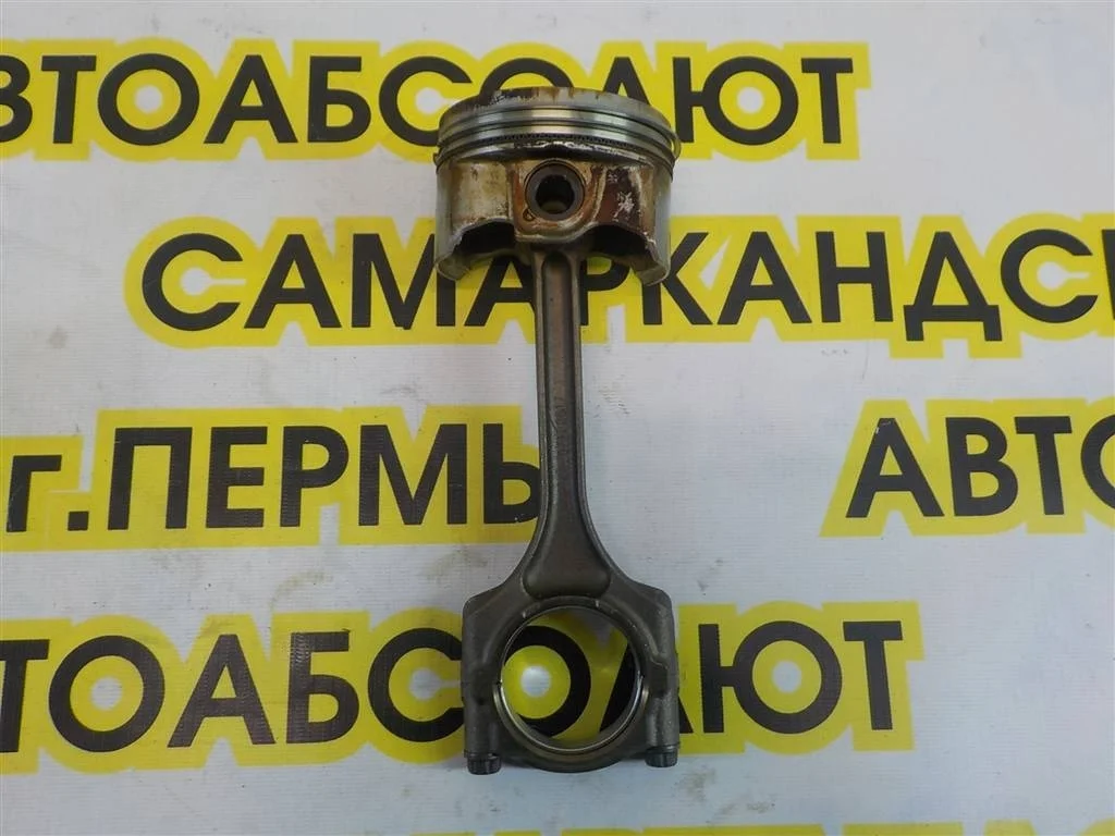 Поршень с шатуном Honda Civic 5D VIII 2006-2012