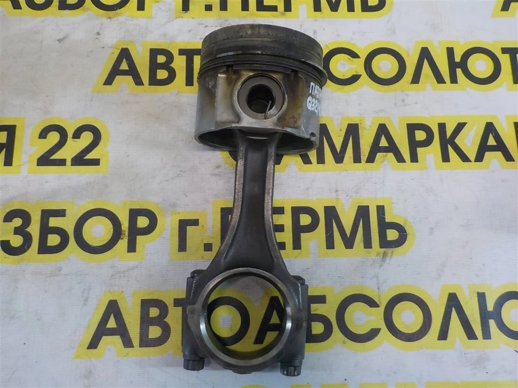 Поршень с шатуном Nissan Patrol (Y61) 1997-2009