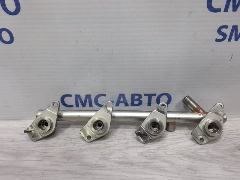 Рейка топливная Mercedes-Benz E-Class A2740700995 W212 2.0 T