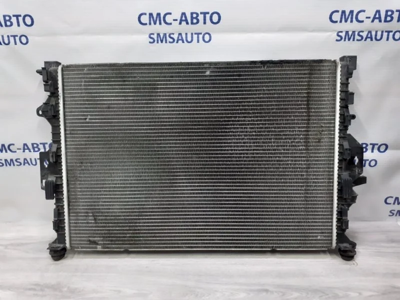 Радиатор охлаждения ДВС Volvo S80 2012 31368082 С80 3.0