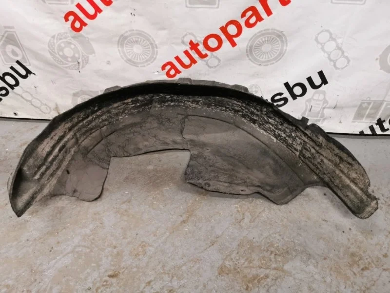 Подкрылок ( локер ) FORD MONDEO 4