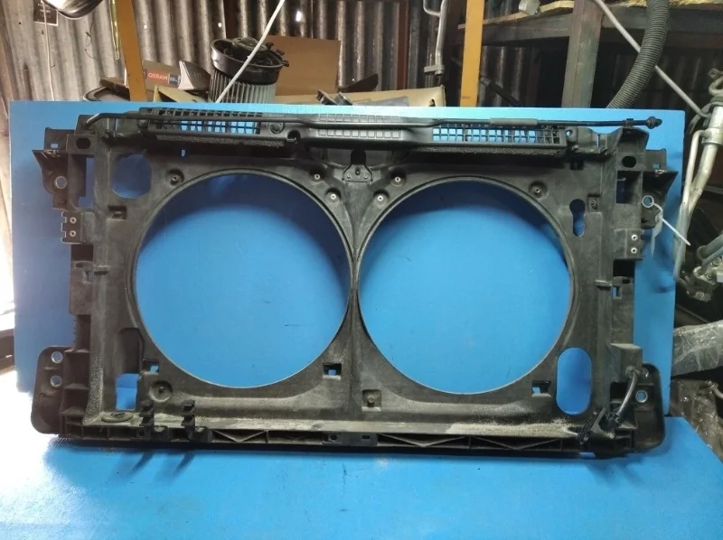 Передняя панель радиаторов Nissan Teana J32 2008-2014