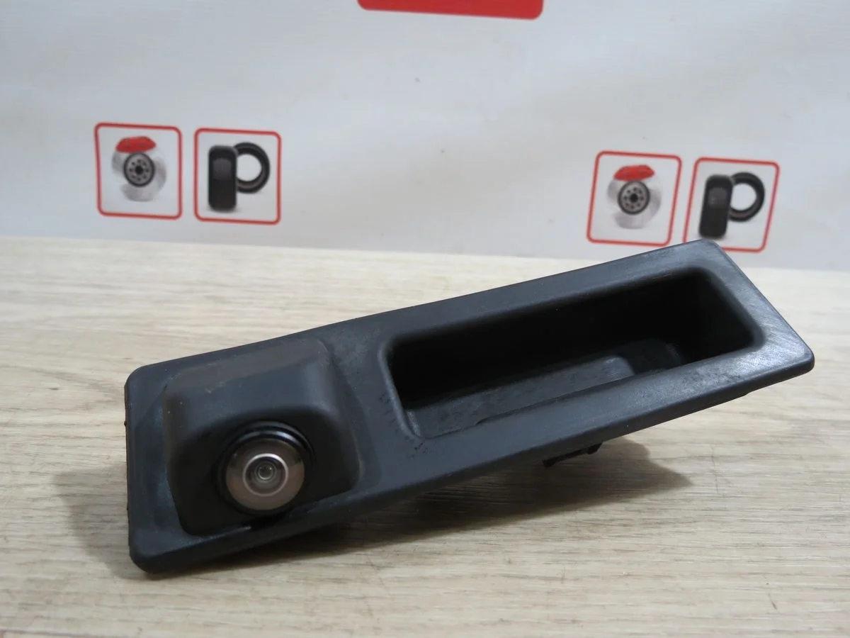 Кнопка открывания багажника с камерой Bmw X4 F26