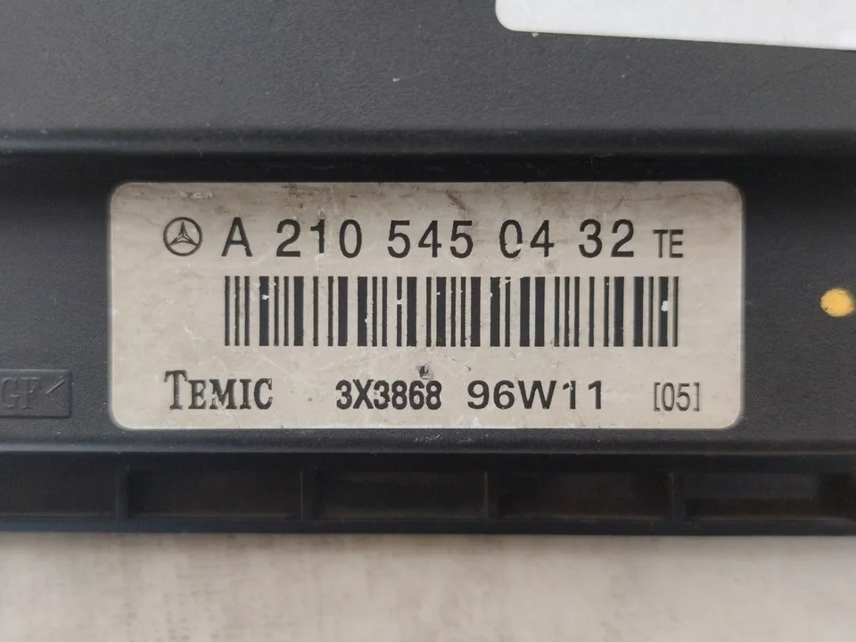 [арт. 50353] Блок управления вентилятором [A2105450432] для Mercedes-Benz E-class W210, S210