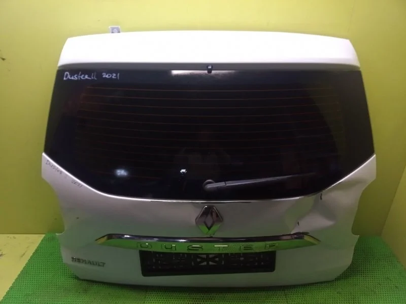 Крышка багажника Renault Duster 2 2021