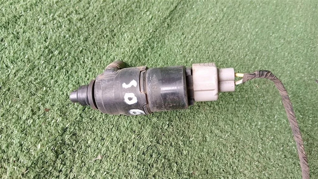 Б.у. насос омывателя фар SUBARU LEGACY/ OUTBACK B14 SUBARU LEGACY/ OUTBACK B14