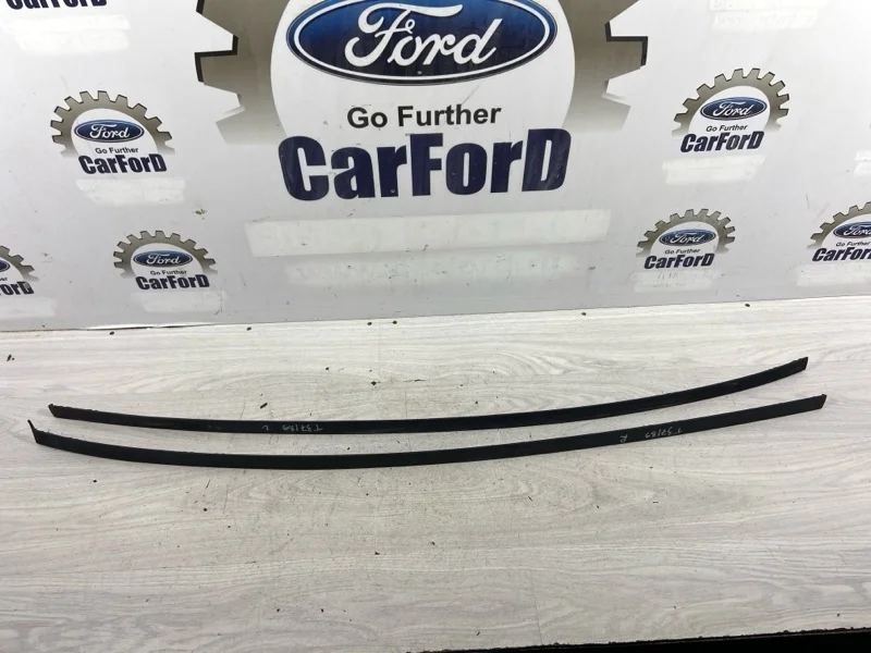 Молдинг крыши Ford Focus 3 (11-14) ХЭТЧБЭК 1.6L