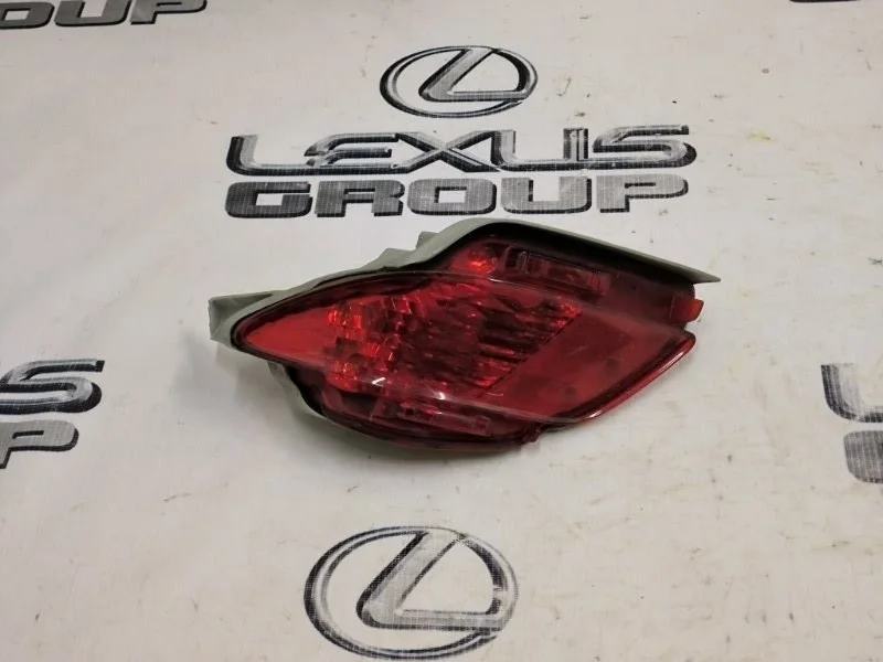 Фонарь противотуманный задний левый Lexus Rx450H