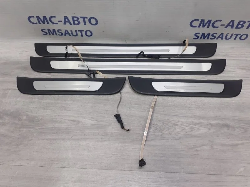 Внутренняя накладка порога Audi A7 4G8947405C C7 3.0 CGW