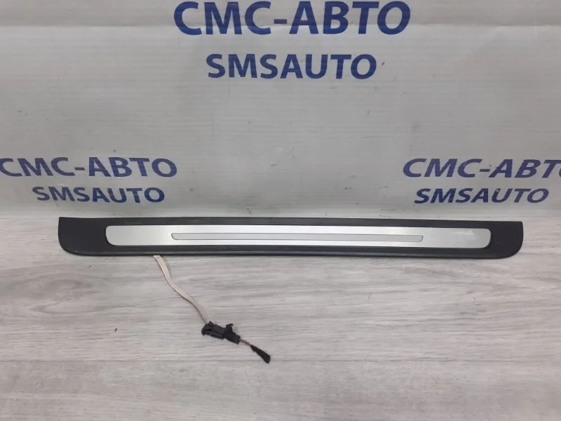 Внутренняя накладка порога Audi A7 2011 4G8947406C C7 3.0 CGW, передняя правая
