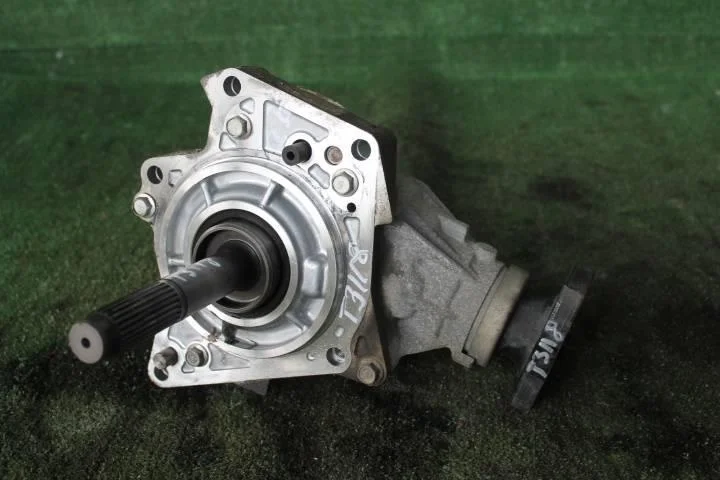 Б.у. раздаточная коробка NISSAN X-TRAIL T31 NISSAN X-TRAIL T31