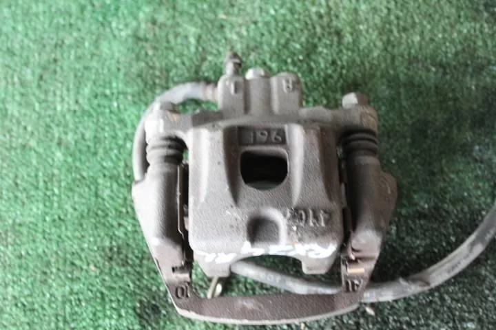 Б.у. суппорт LEXUS RX350 GSU35 LEXUS RX350 GSU35