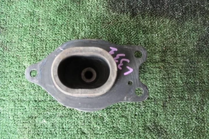 Б.у. опора двигателя NISSAN TEANA L33 NISSAN TEANA L33