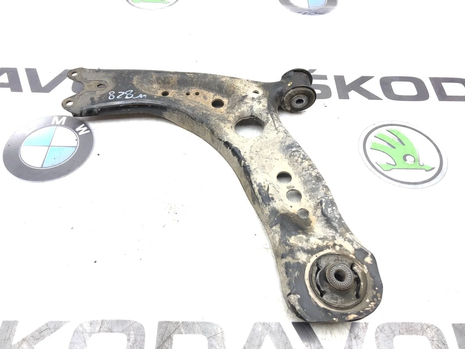 Рычаг подвески Skoda Octavia 2015 5Q0407151L A7 (5E) 1.2 CJZA, передний левый