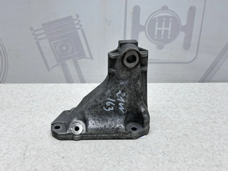 Кронштейн двигателя левый Mercedes-benz ML 2003 W163