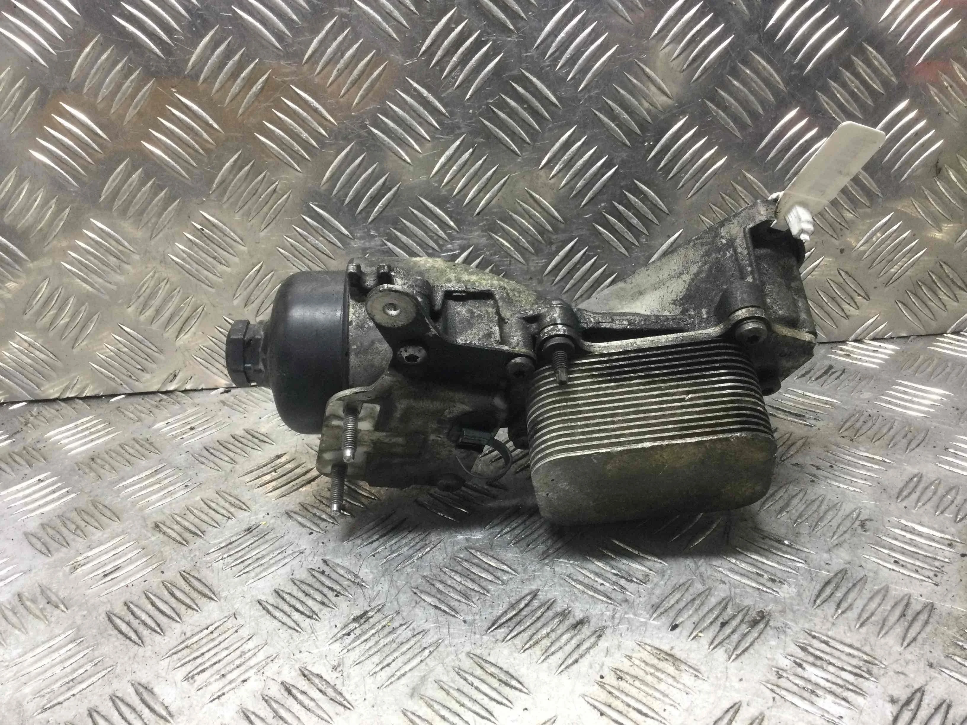 Корпус масляного фильтра Citroen C4 Picasso C4 Picasso (UD) 2006 - 2013 дизель 1.6 HDi Механика Минивэн