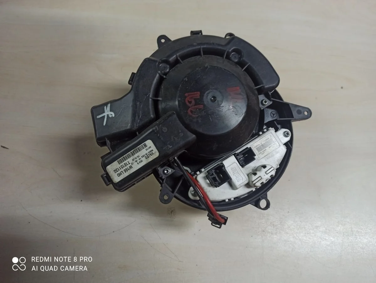 Мотор вентилятор печки Mercdedes Benz ML GLS X166 M-класс W166 (2011—2015) W166
