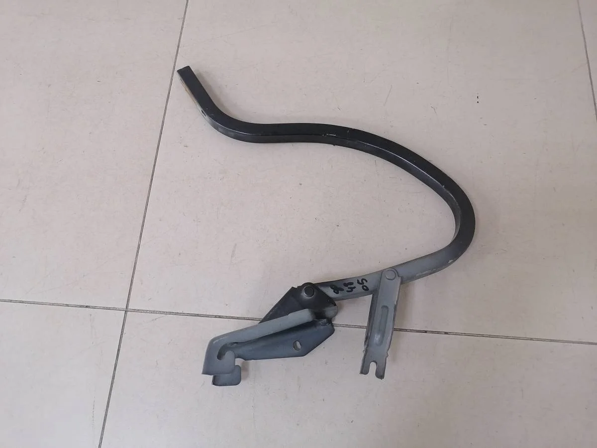 Петля крышки багажника Chevrolet Lanos T100 2004-2010