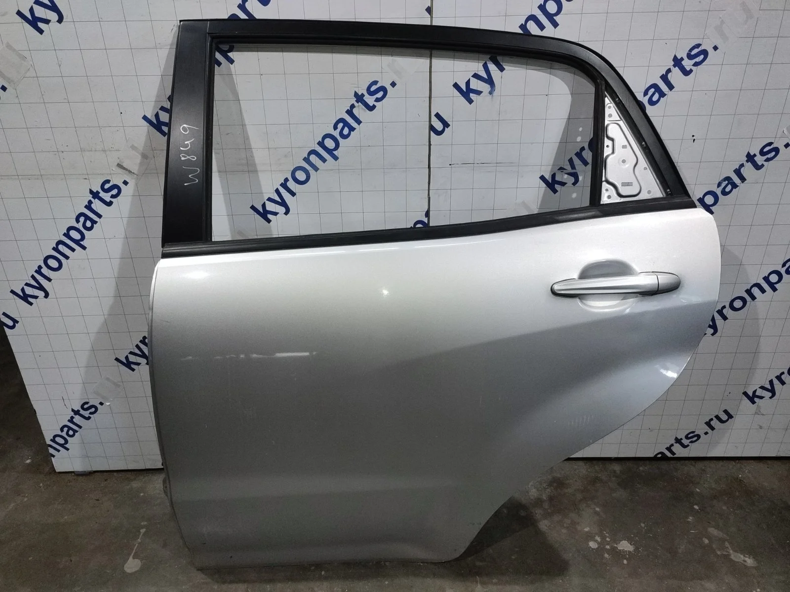 Дверь SsangYong Actyon 2012 C200