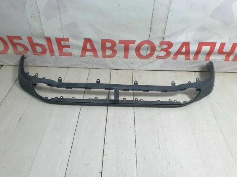 Юбка бампера задняя Toyota Rav-4 XA50 2018-