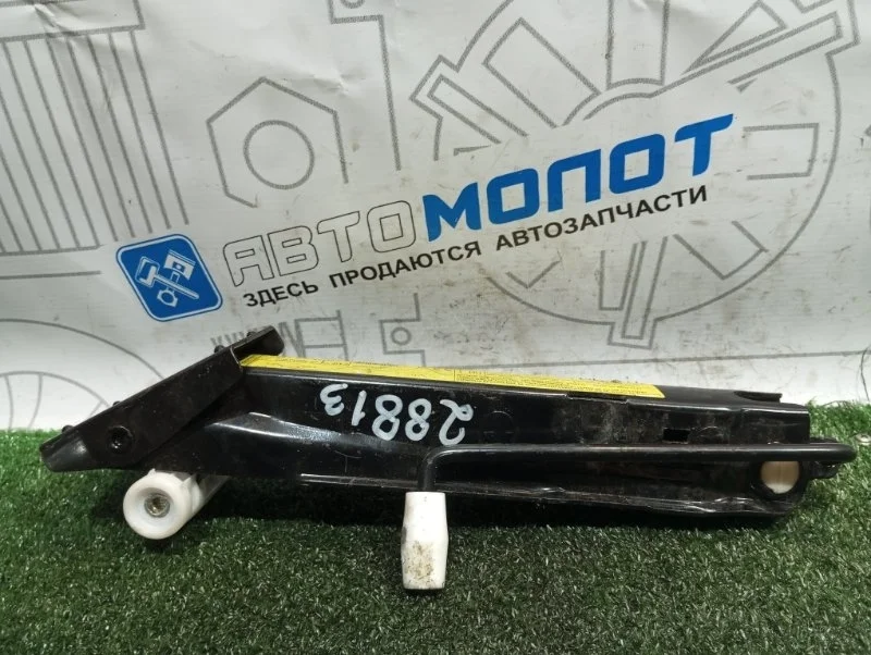 Домкрат Audi A6 C7 CHV