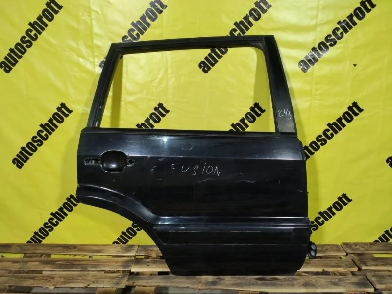 Дверь боковая задняя правая Ford Fusion CBK