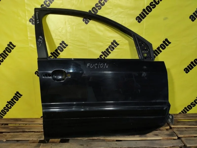 Дверь боковая передняя правая Ford Fusion CBK