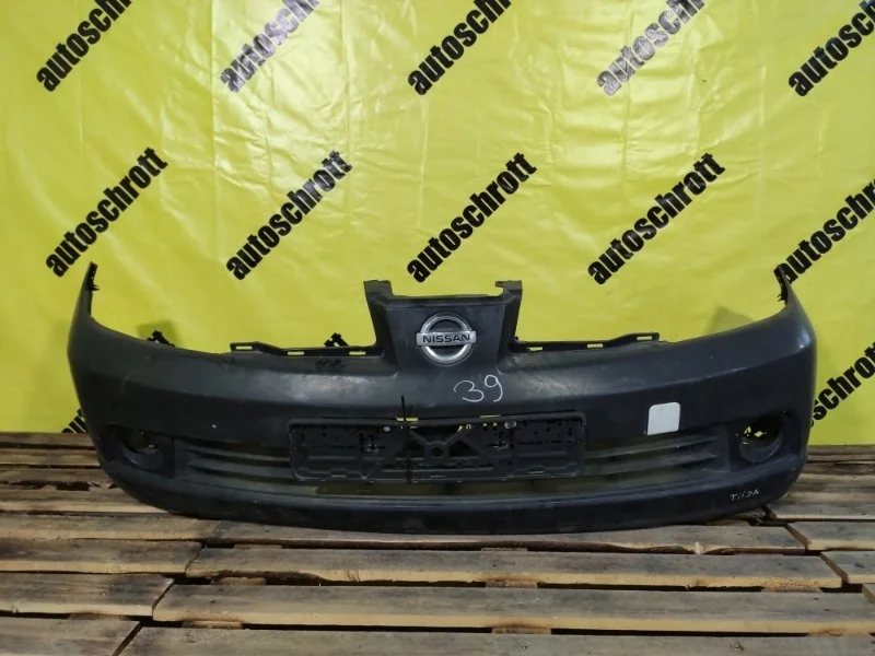 Бампер передний Nissan Tiida C11