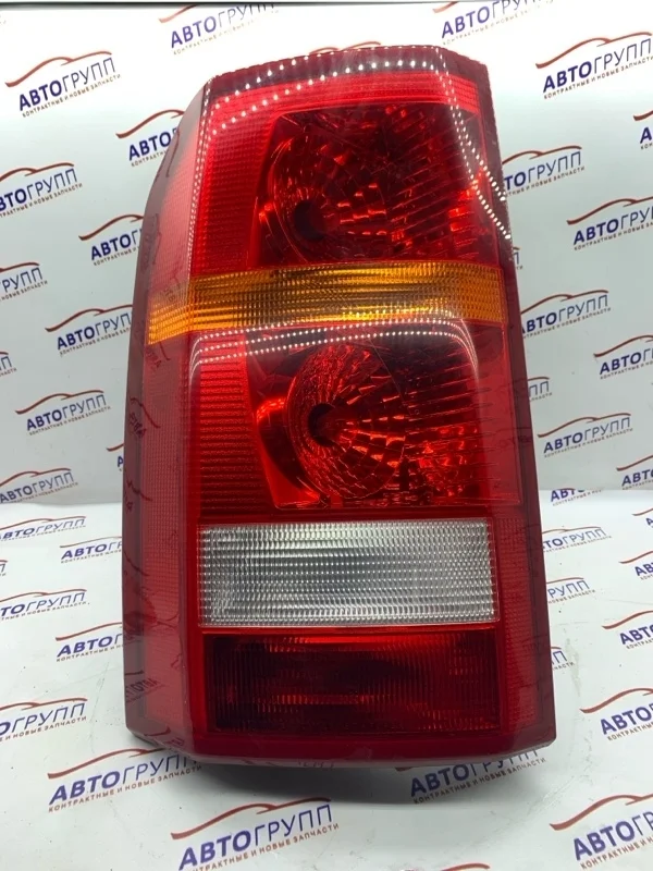 Фонарь LR Discovery 3 2008 L319