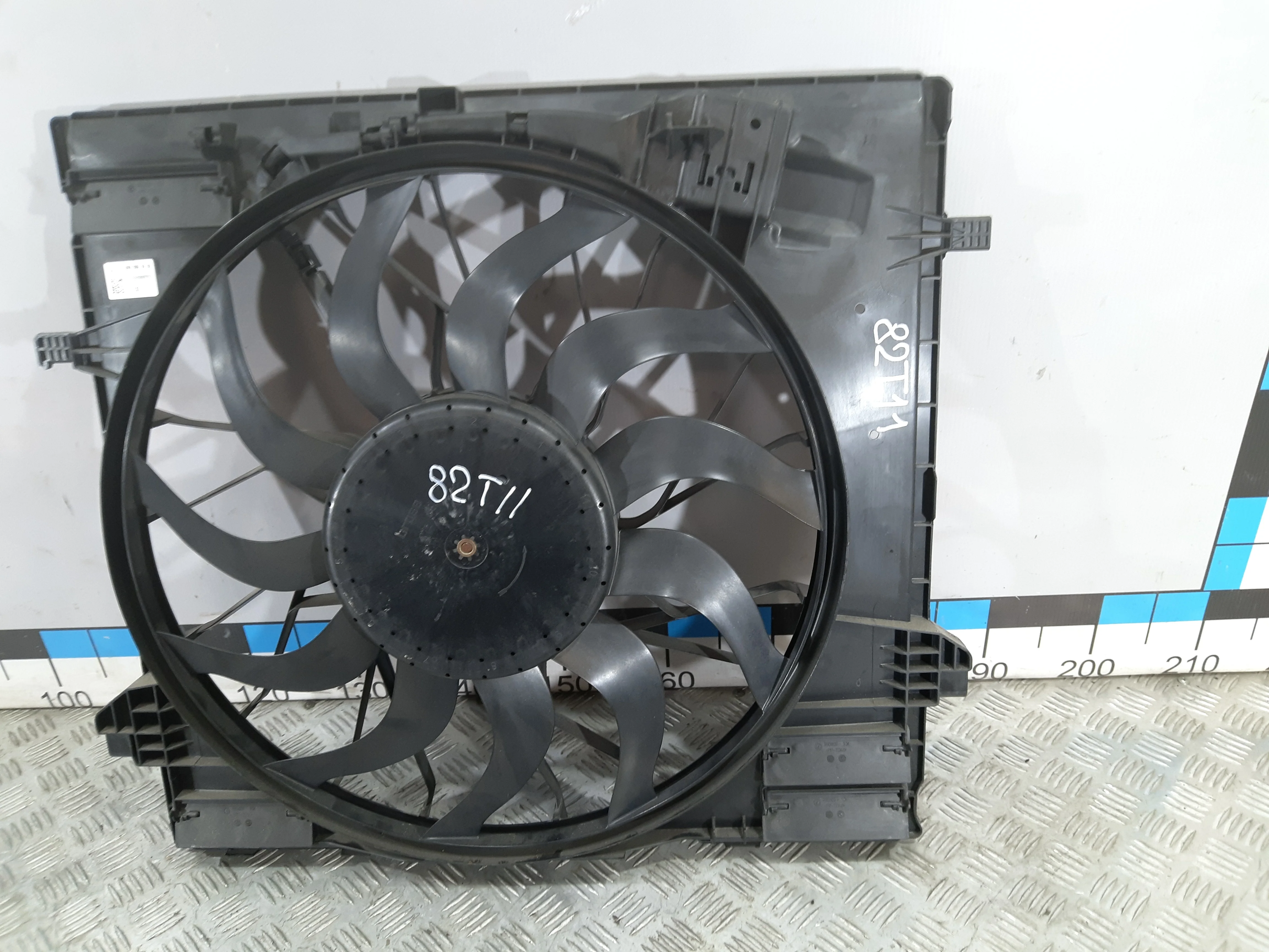 [Б/У] Вентилятор радиатора 800W MB X166 GL/GLS, MB GLE