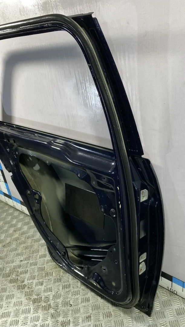[Б/У] Дверь задняя левая VW Golf VI 2009-2013 - универсал