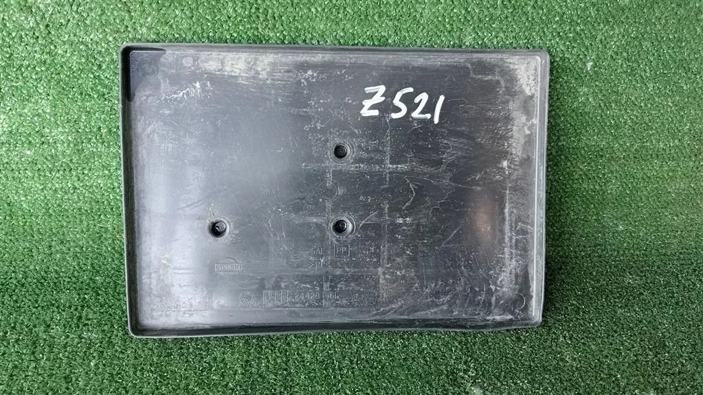 Б.у. поддон аккумулятора NISSAN MURANO Z52 NISSAN MURANO Z52