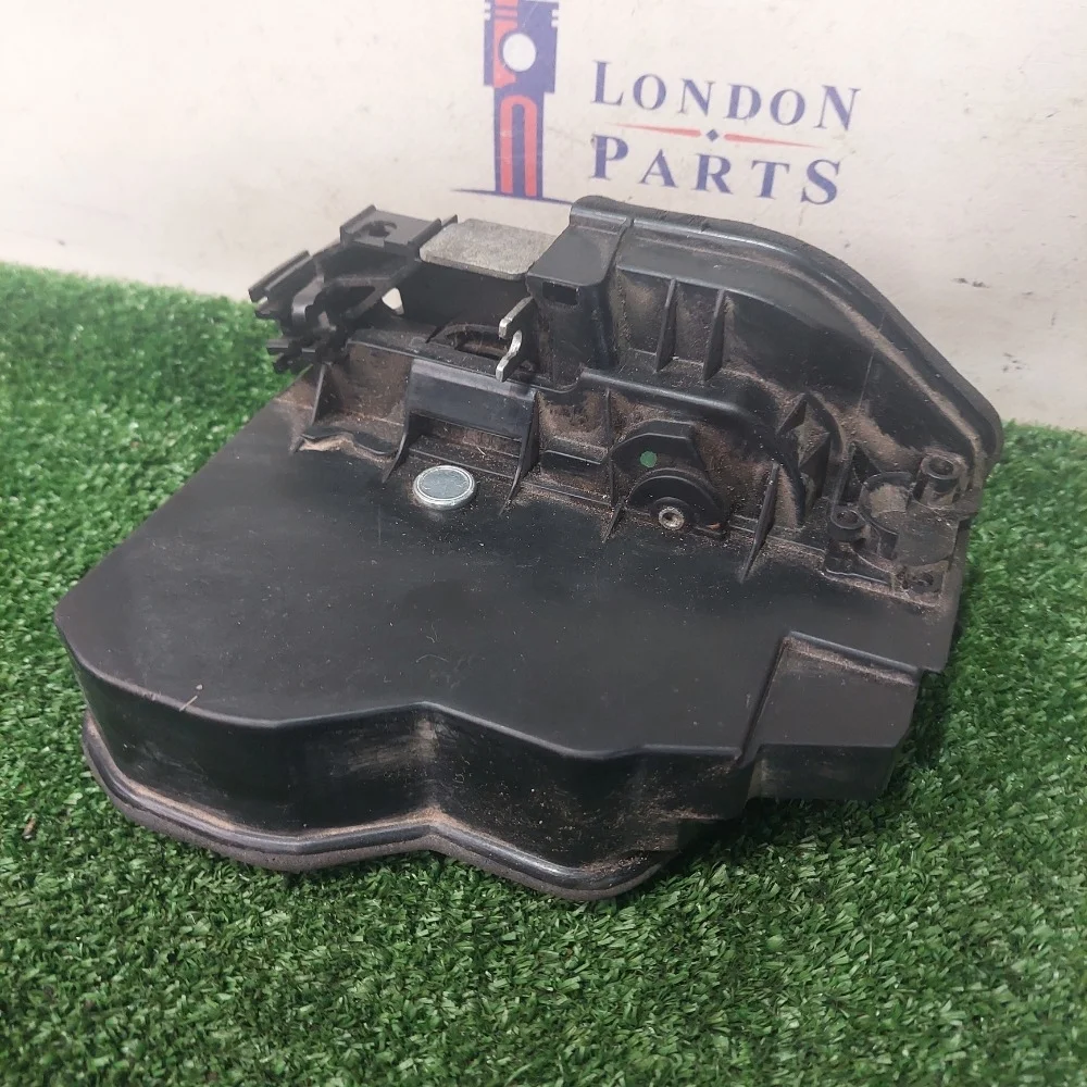 Замок двери BMW X5 E70