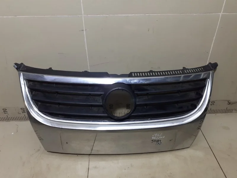 Решетка радиатора Volkswagen Touran 1 1T