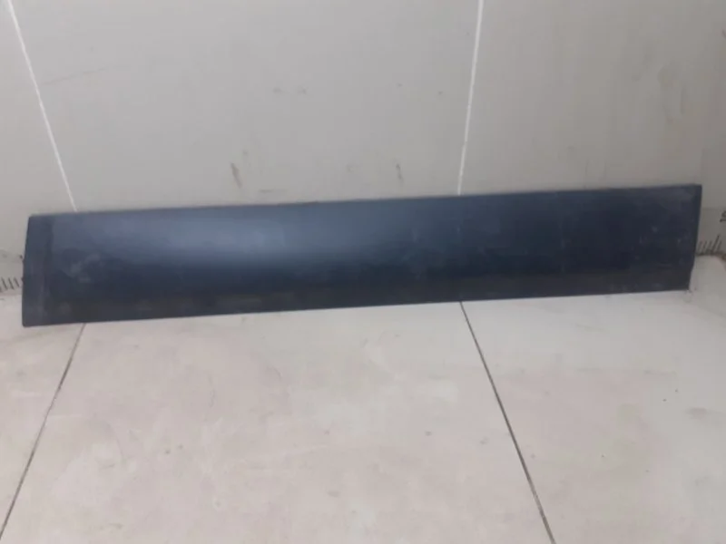 Накладка двери передняя правая Nissan Qashqai J10