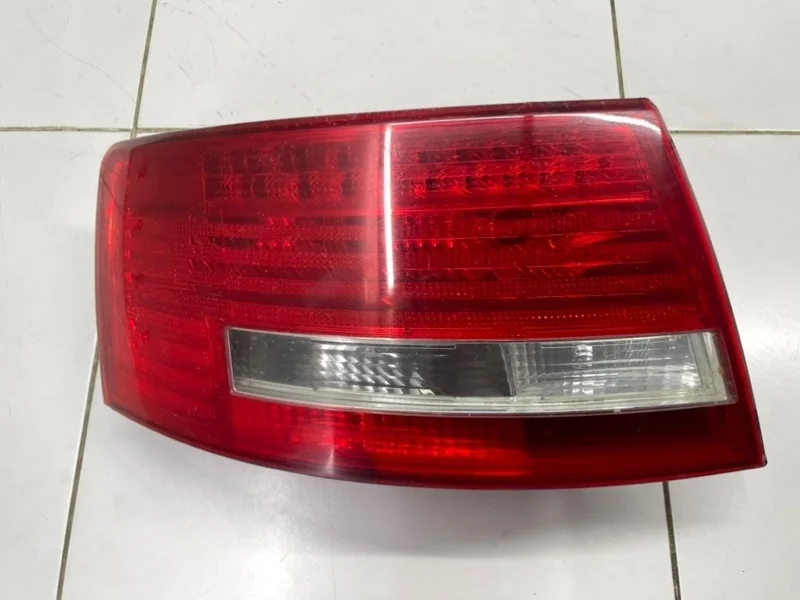 Фонарь задний левый Audi A6 C6 4F2 СЕДАН AUK 3.2