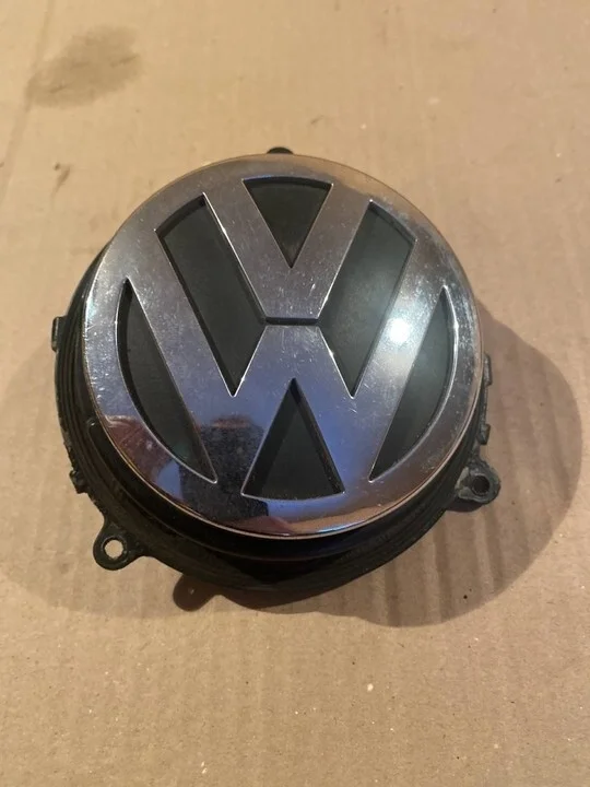 Ручка двери багажника Volkswagen Passat B6 2006