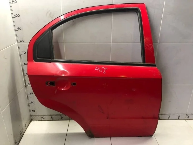 Дверь задняя правая Chevrolet Aveo T200