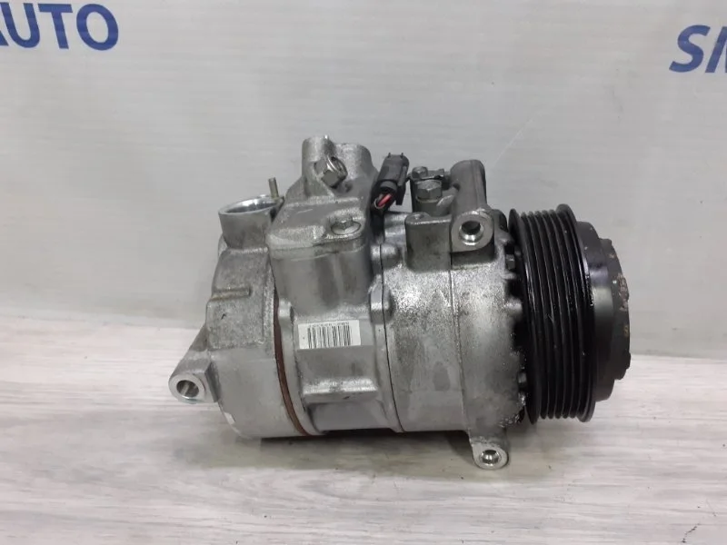 Компрессор кондиционера Mercedes-Benz E-Class 2009 A0022304511 C207