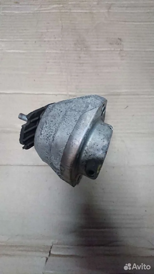 Подушка двигателя бмв 22116769874 n47