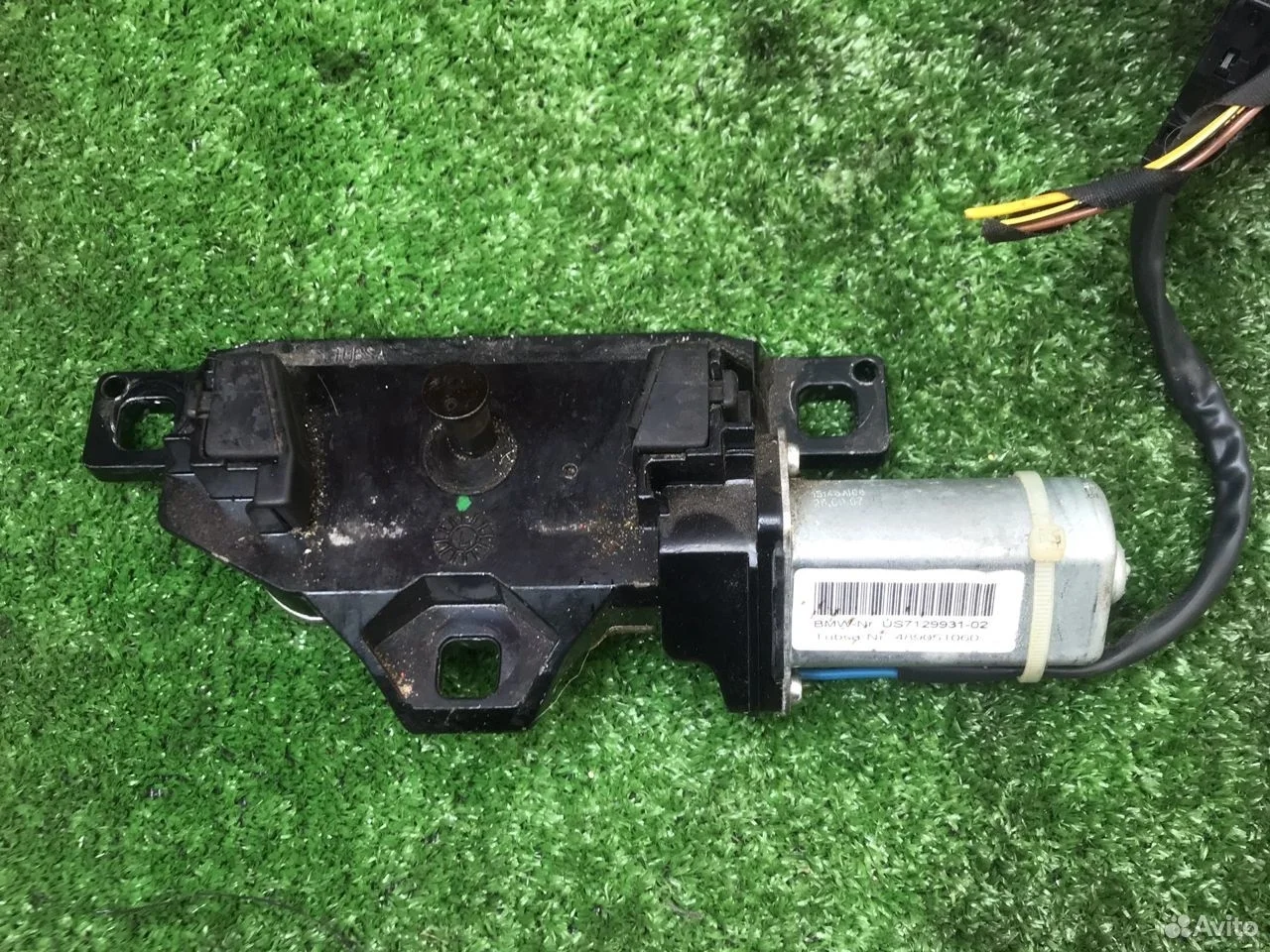 Доводчик багажной пятой двери бмв е61 х6 е71