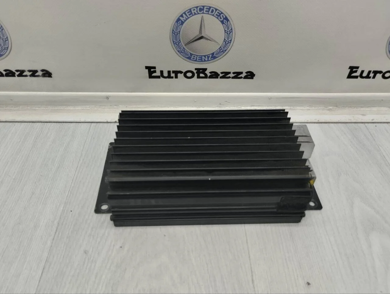 Усилитель звука BOSE Mercedes W220
