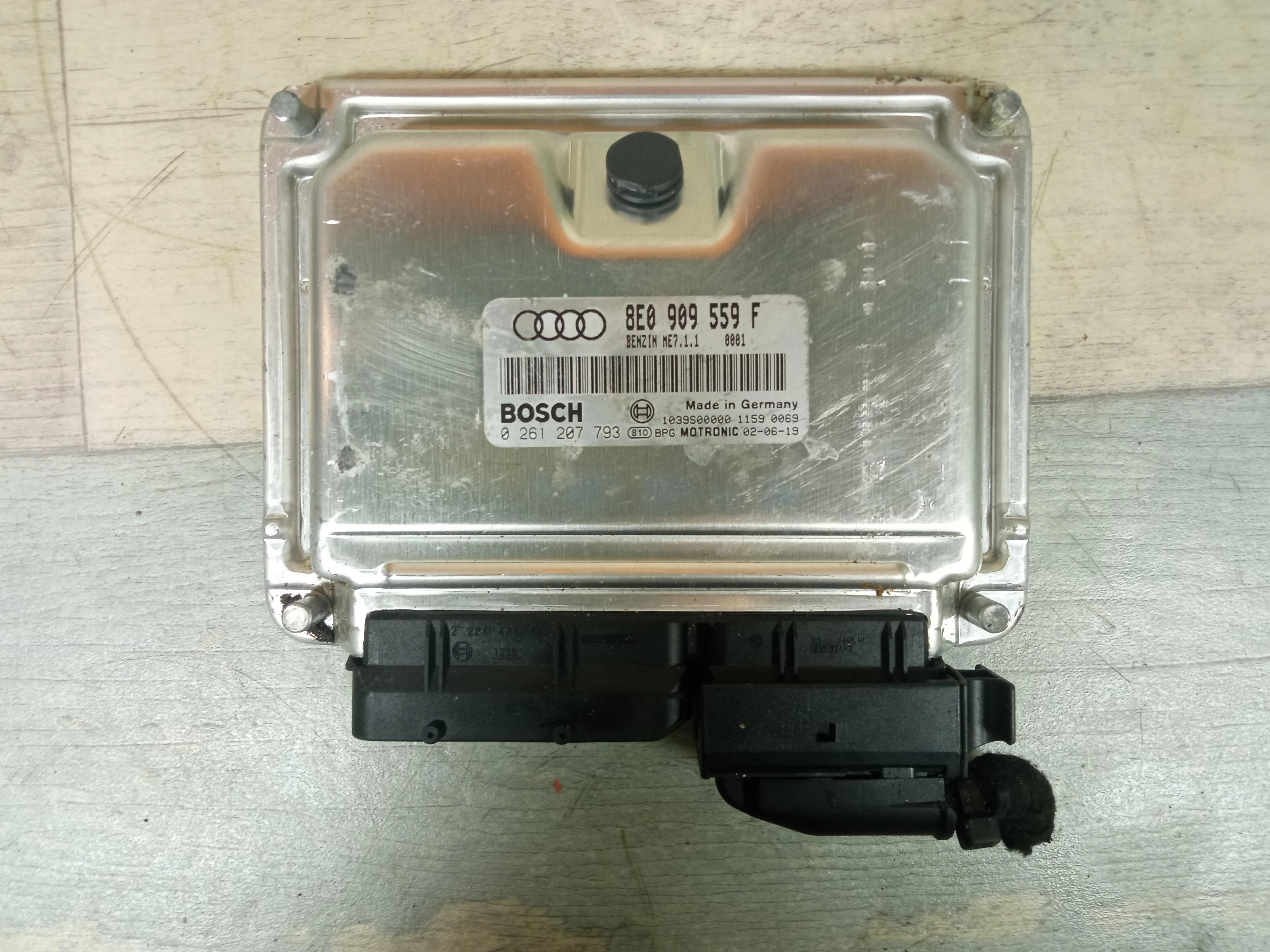Блок управления двигателем ASN 3.0 Audi A4 A6