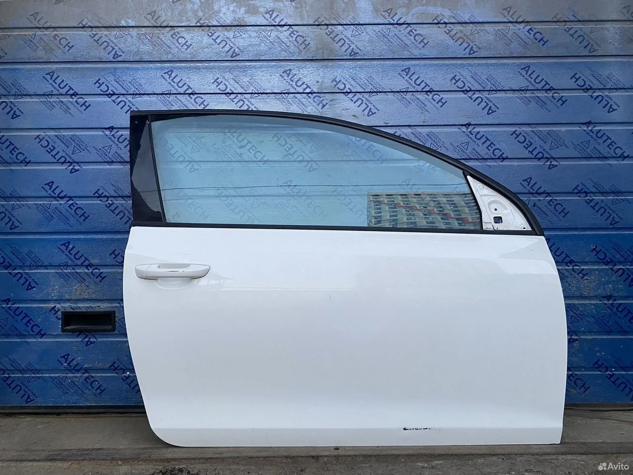Дверь передняя правая volkswagen golf 6