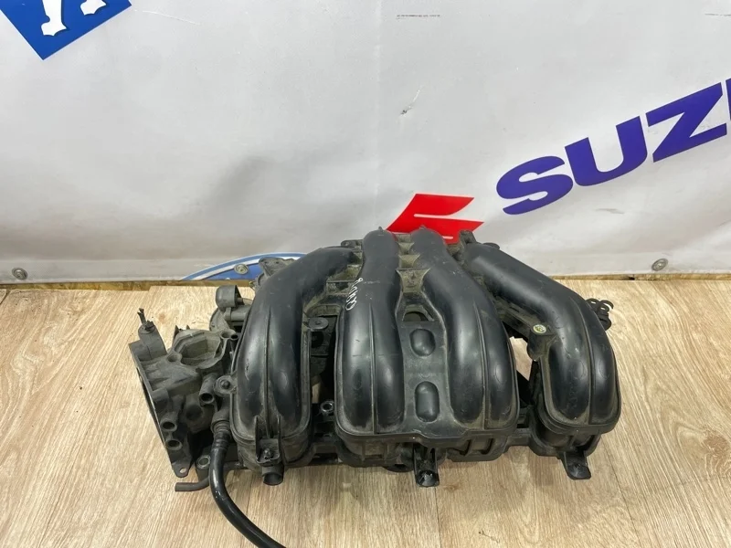 Коллектор впускной FORD FOCUS 2 2006