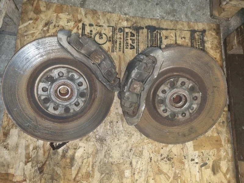 Комплект суппортов 345мм . Volkswagen Passat CC 2009 358