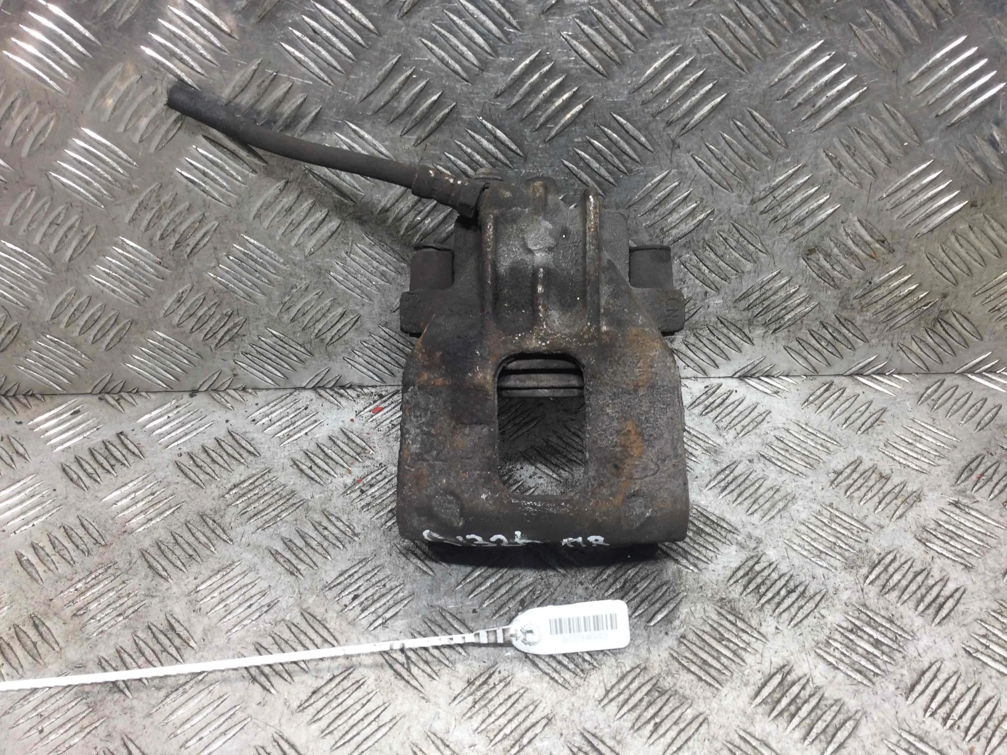 Суппорт передний правый Ford Focus 1 поколение [рестайлинг] (2001-2005) бензин 1.6 i Механика Х/б